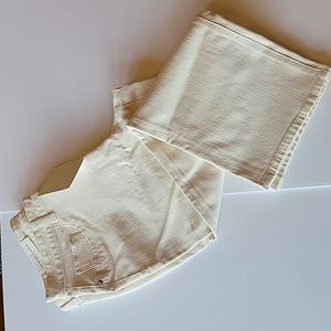 DL1961 | Mara Straight Mid Rise Jeans